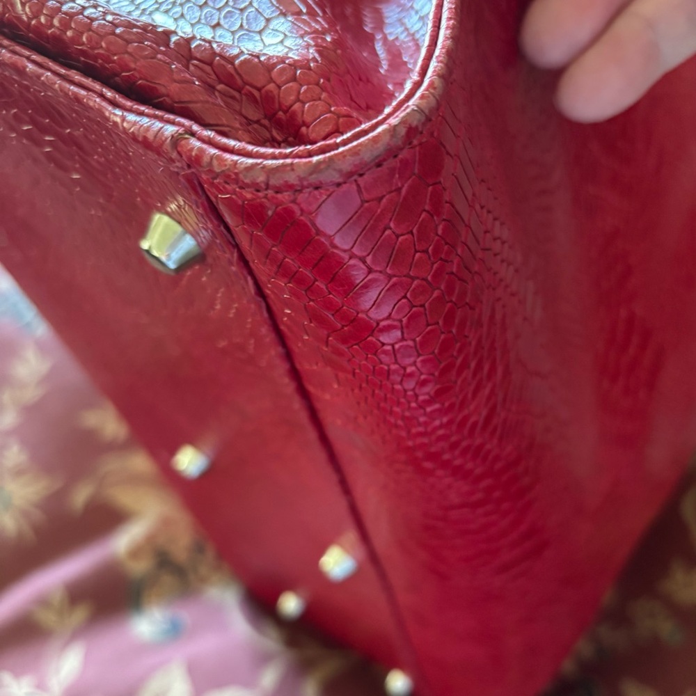 Custom leather satchel made in Vienna, Austria. - Picture 10 of 16